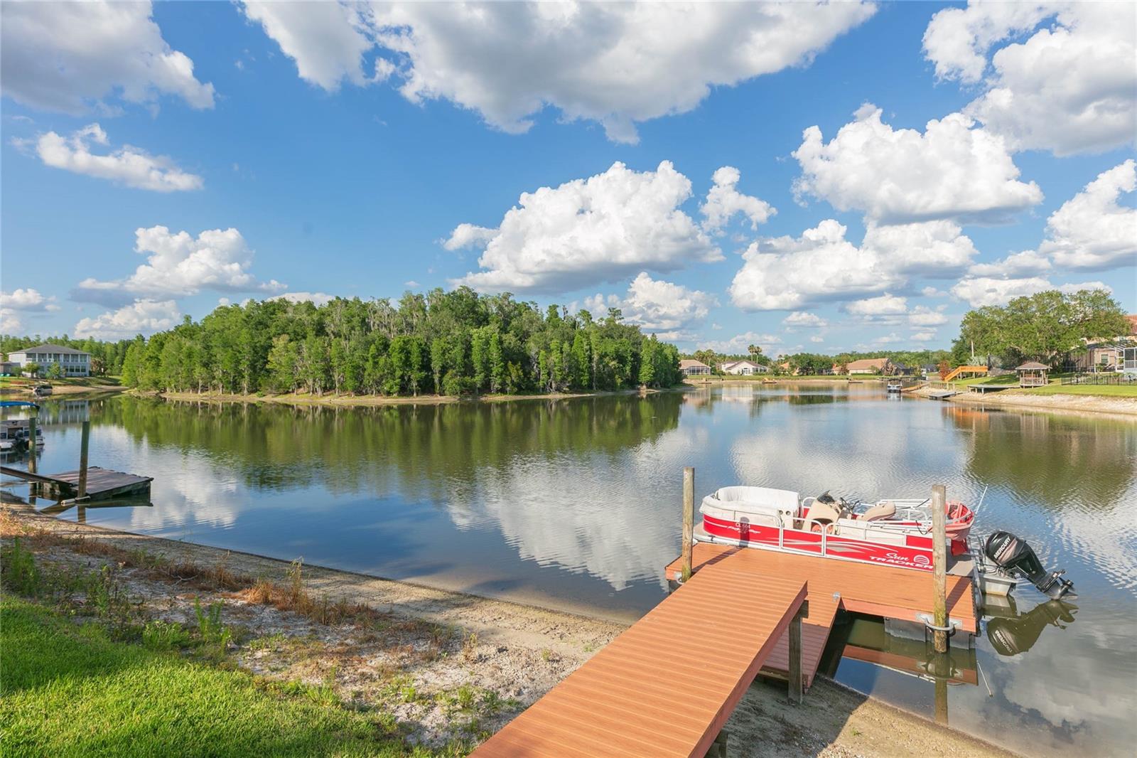 10717 CORY LAKE DR, TAMPA, FL, 33647