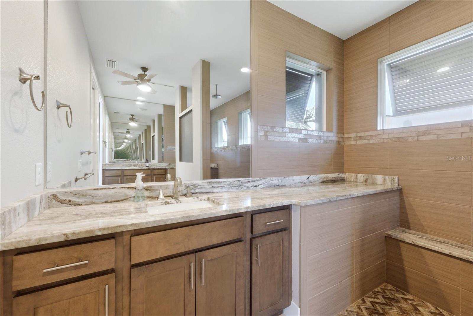 15530 STAUNTON CIR, PORT CHARLOTTE, FL, 33981
