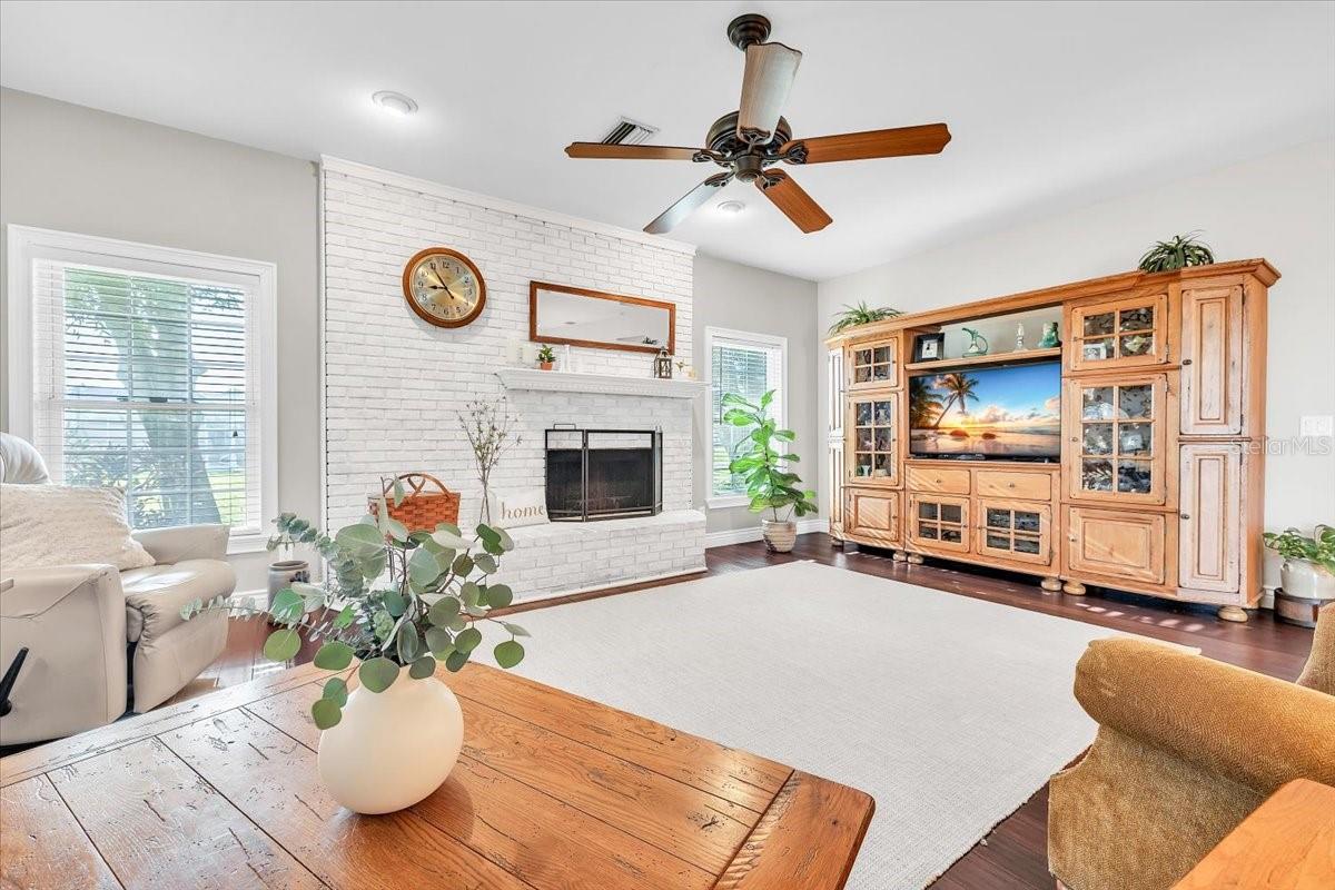 26388 HONG KONG RD, PUNTA GORDA, FL, 33983