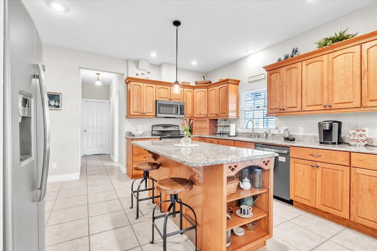 26388 HONG KONG RD, PUNTA GORDA, FL, 33983