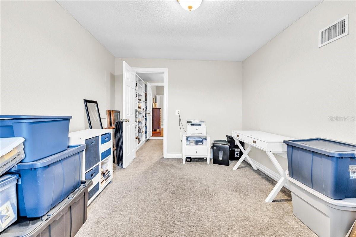 26388 HONG KONG RD, PUNTA GORDA, FL, 33983
