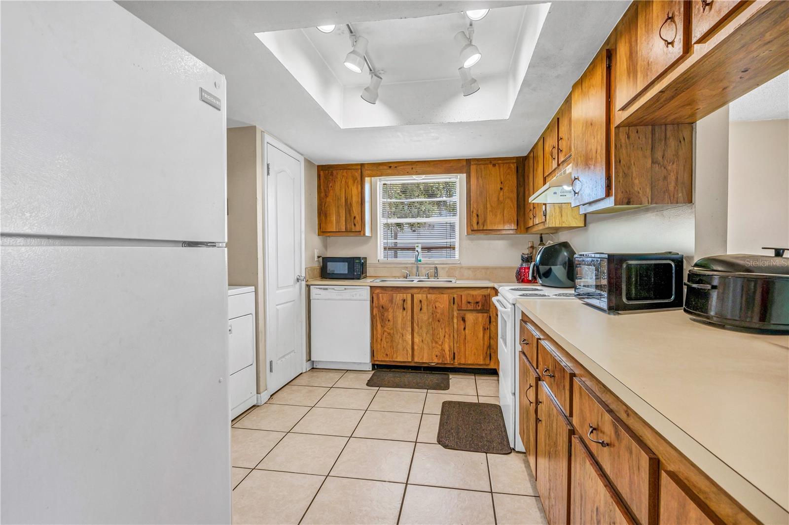 428 BANANA CAY DR #A, SOUTH DAYTONA, FL, 32119