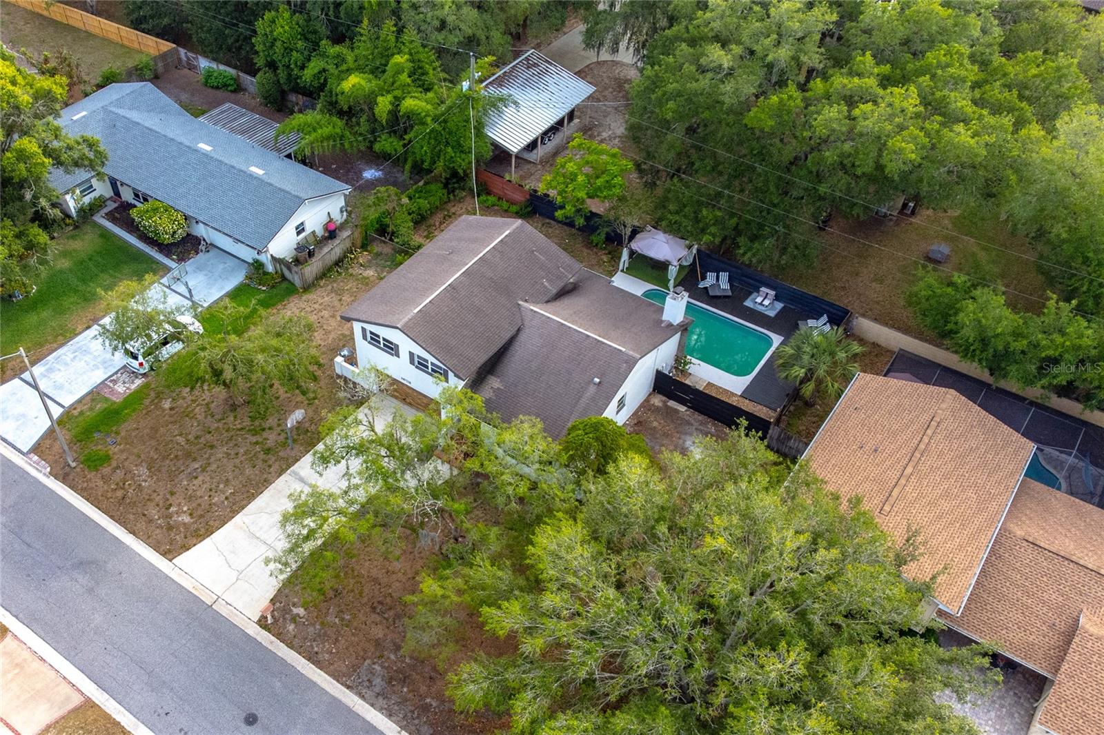 518 CRESTOVER DR, TAMPA, FL, 33617