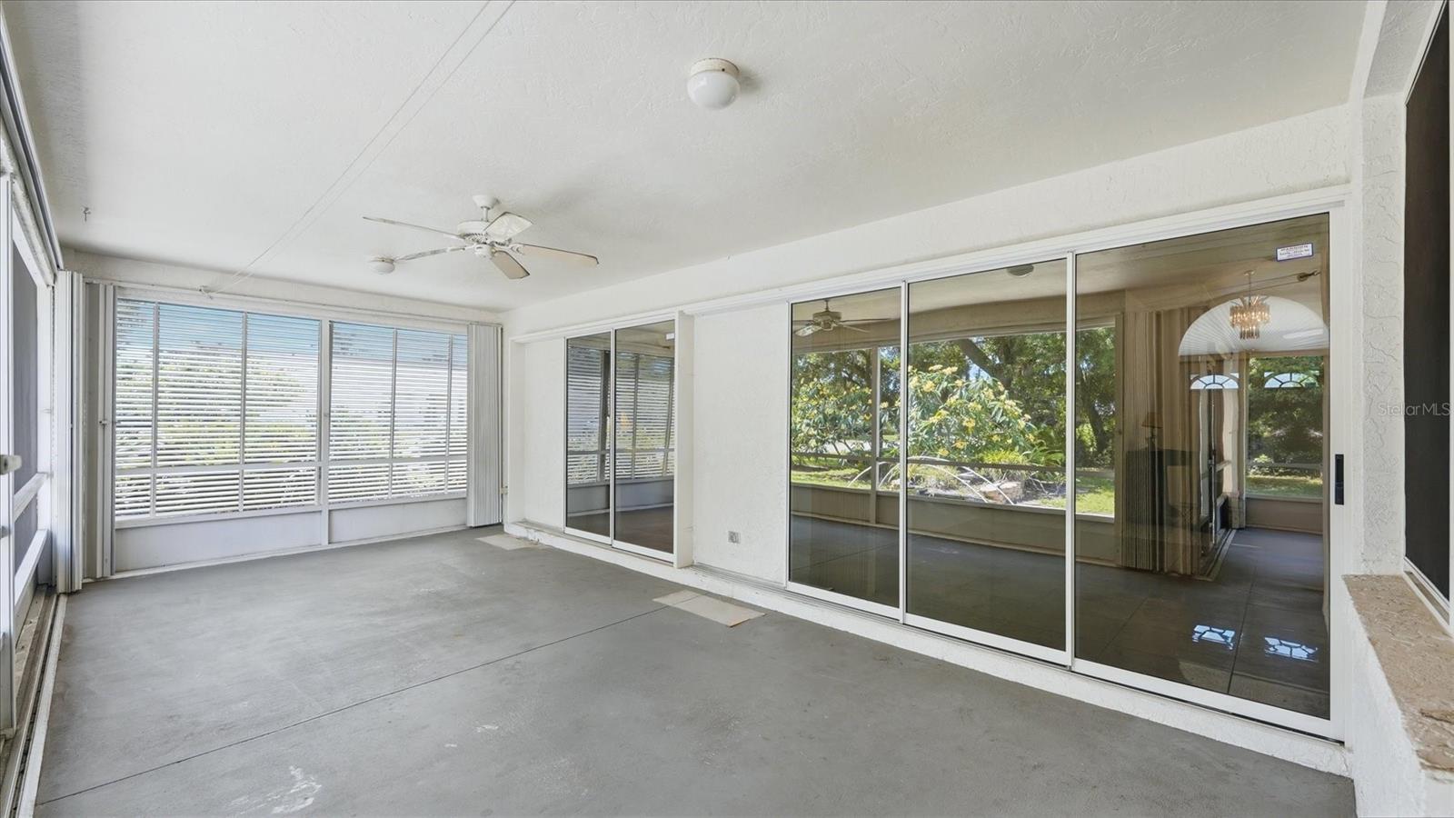6157 55TH AVENUE CIR E, BRADENTON, FL, 34203