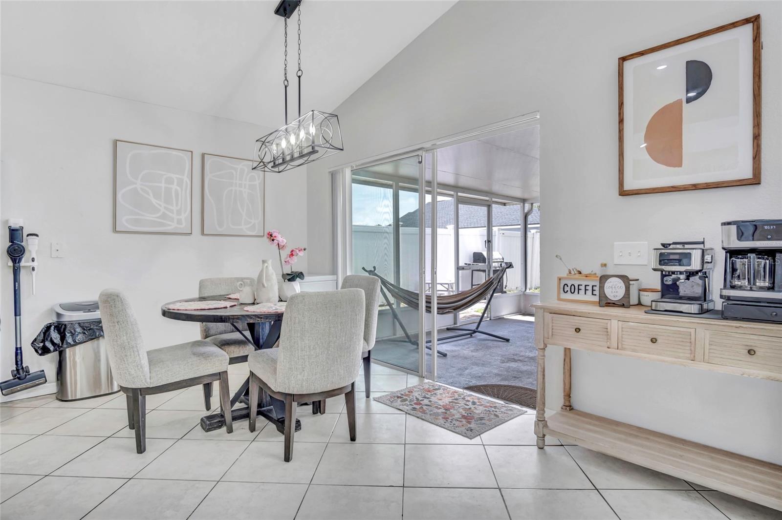 8335 ADELE RD, LAKELAND, FL, 33810