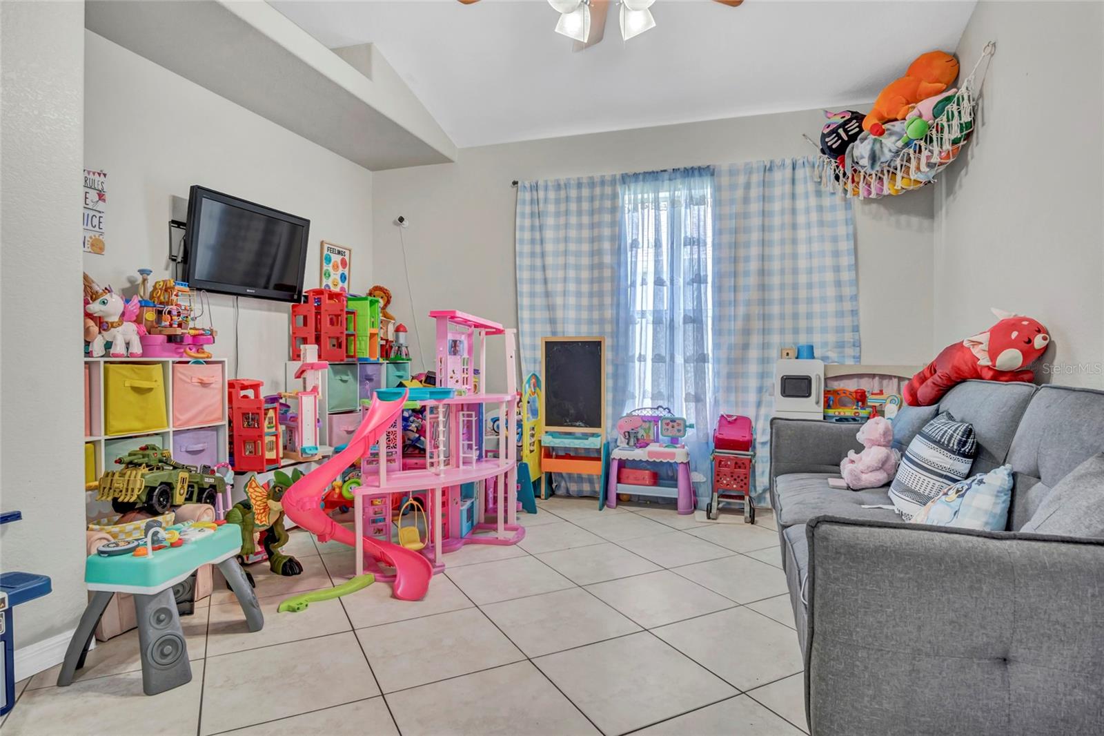8335 ADELE RD, LAKELAND, FL, 33810