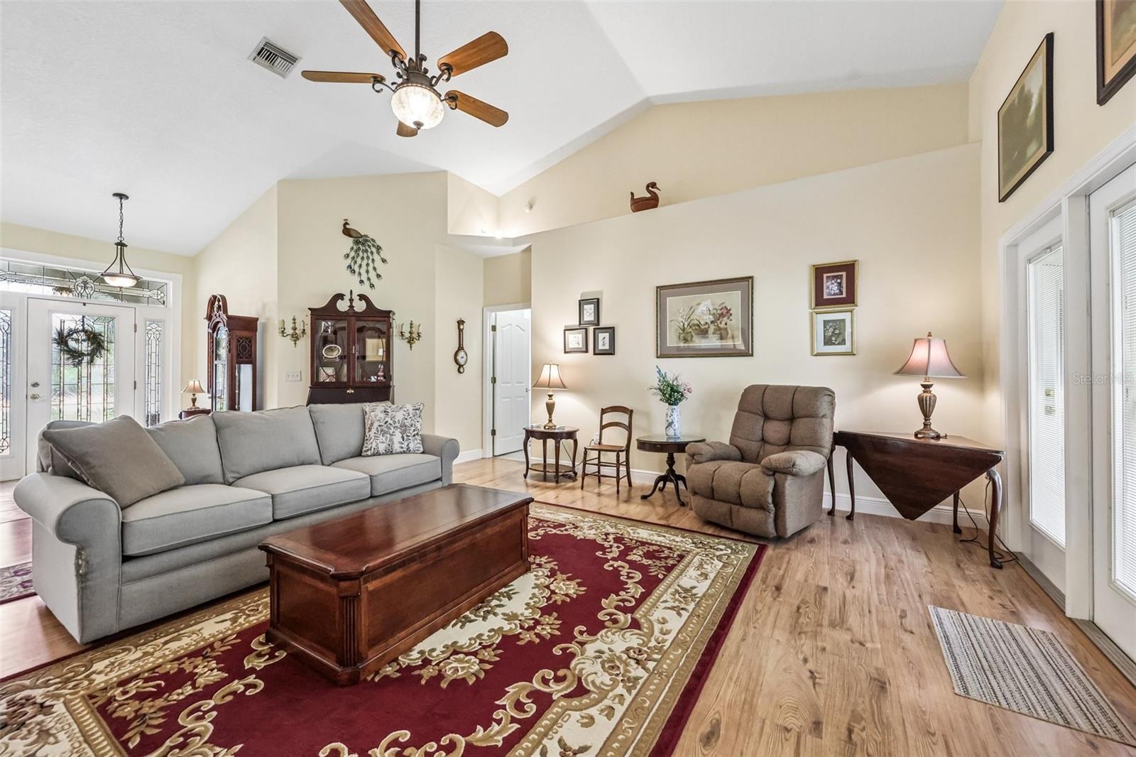 19200 LAKE SWATARA DR, EUSTIS, FL, 32736