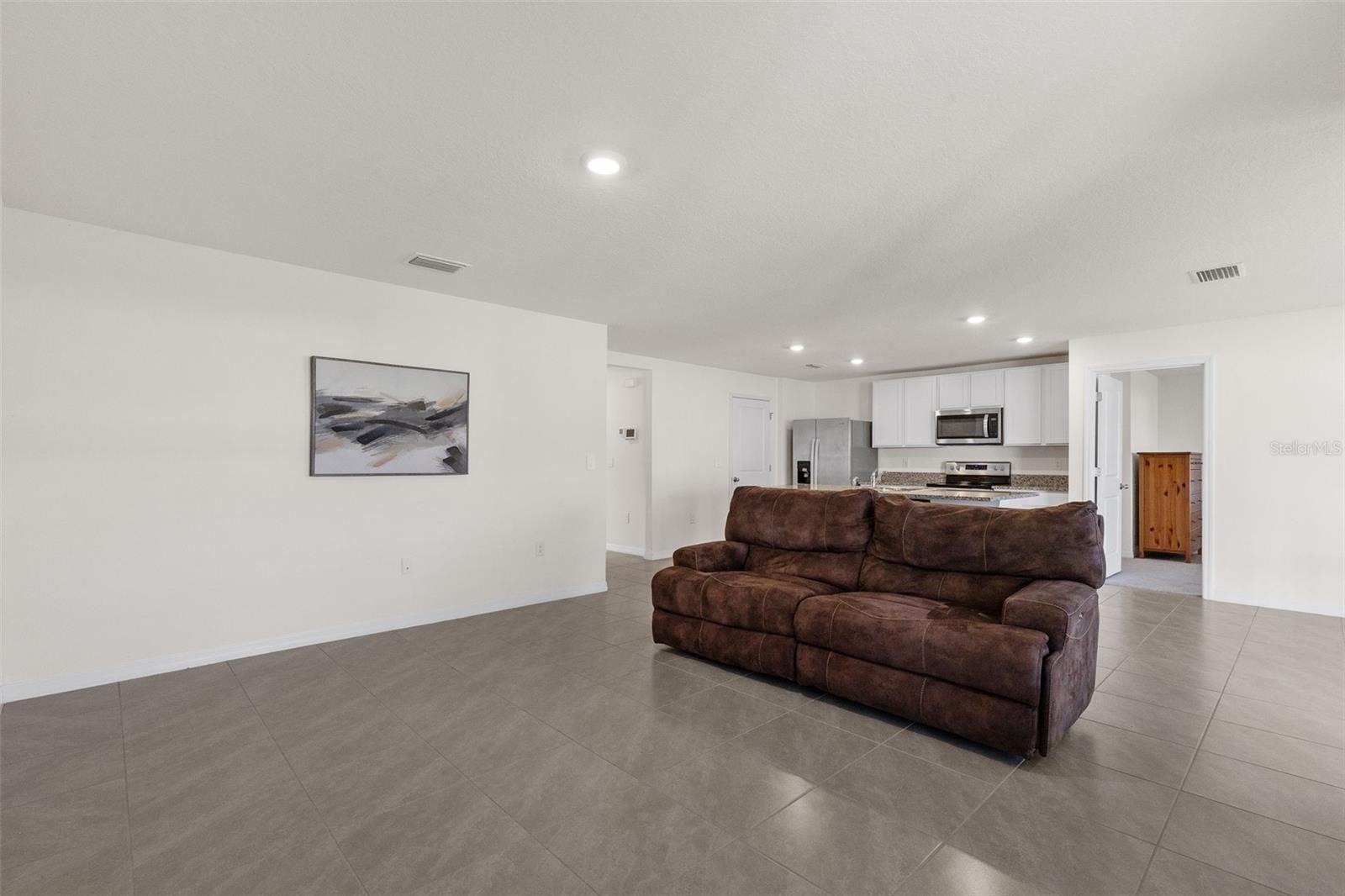 37207 SHARKS EYE LN, ZEPHYRHILLS, FL, 33541