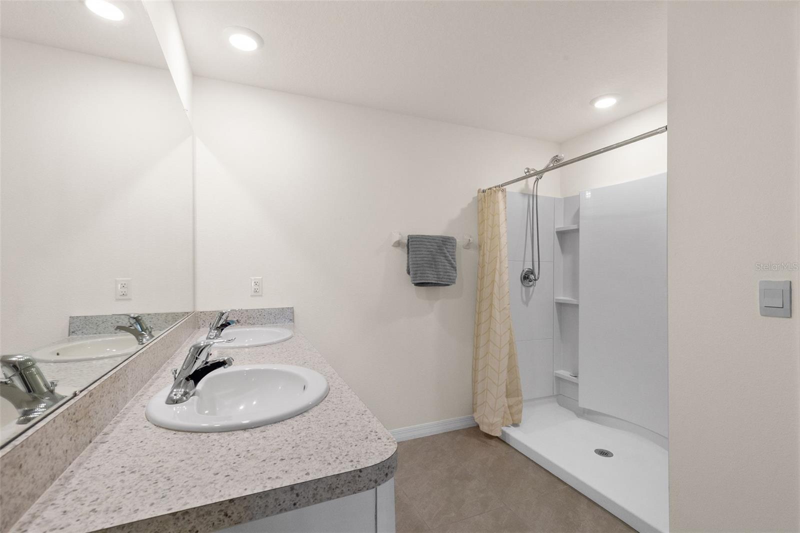 37207 SHARKS EYE LN, ZEPHYRHILLS, FL, 33541