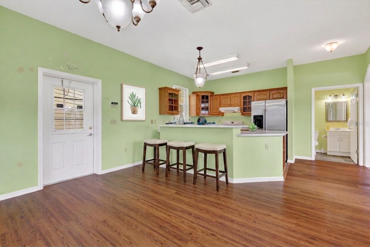 493 MALAUKA LOOP, OCKLAWAHA, FL, 32179