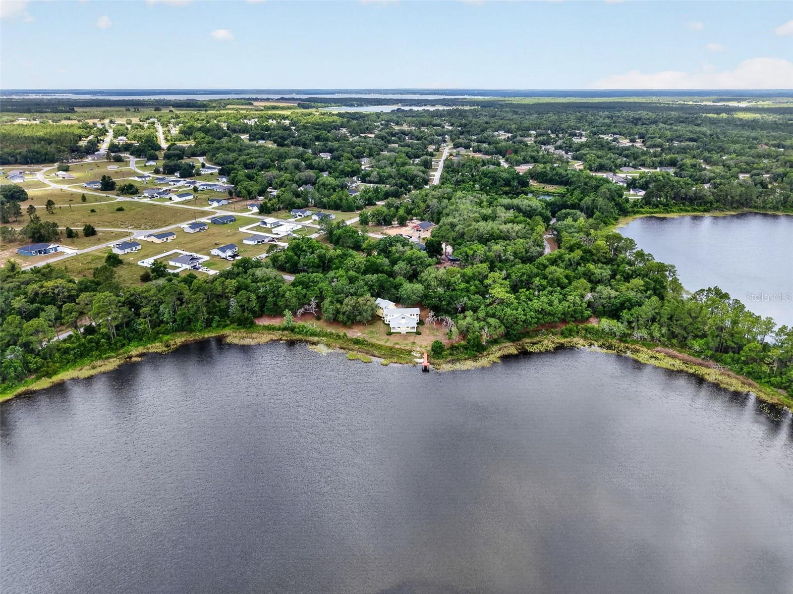 493 MALAUKA LOOP, OCKLAWAHA, FL, 32179