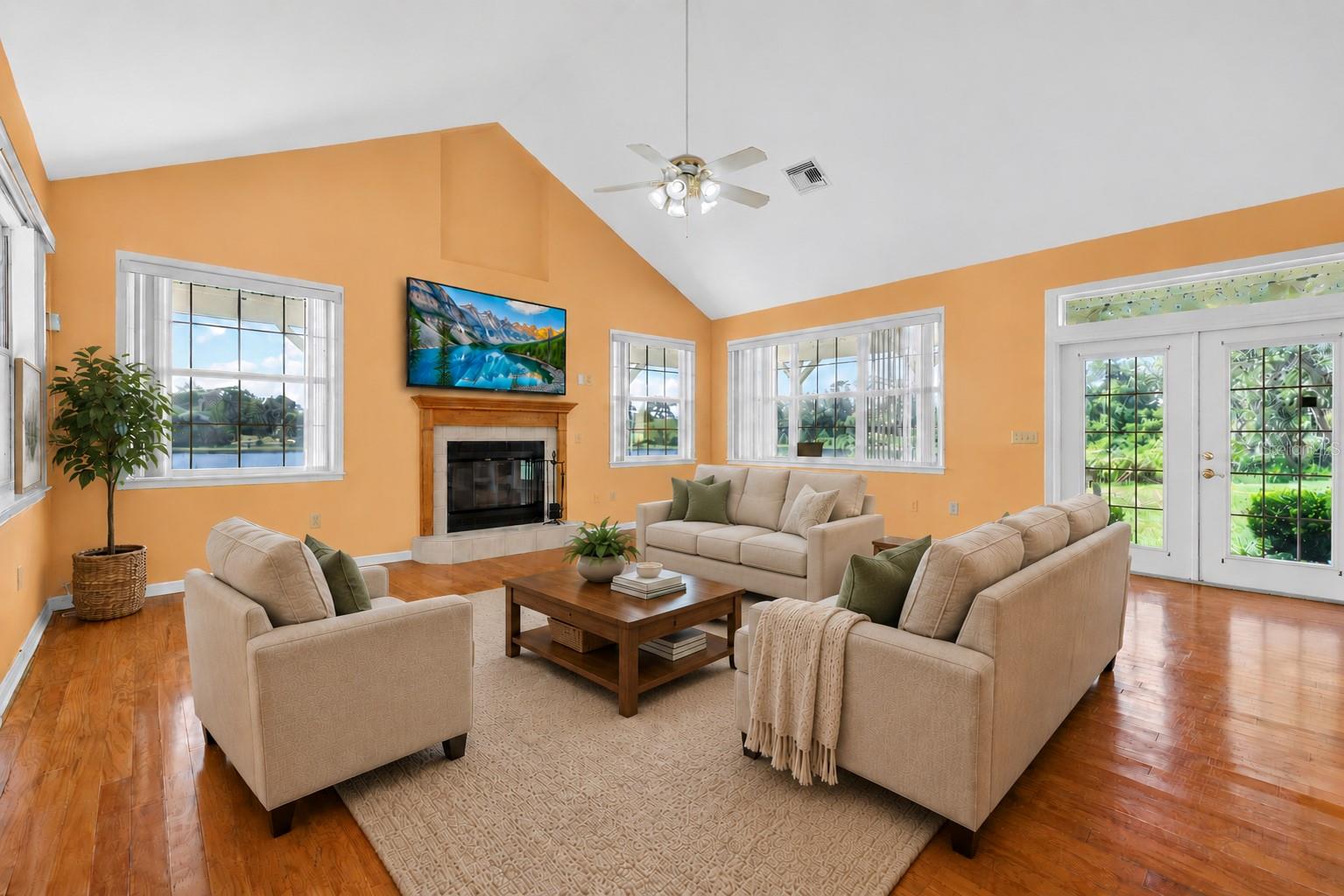 493 MALAUKA LOOP, OCKLAWAHA, FL, 32179