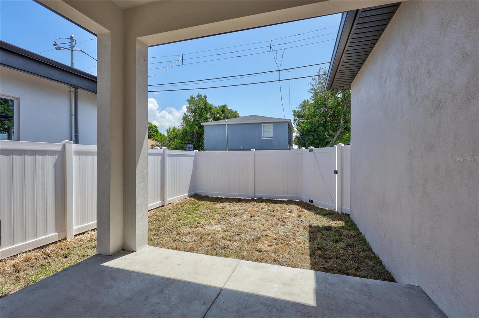 3109 QUEEN ST N, ST PETERSBURG, FL, 33713