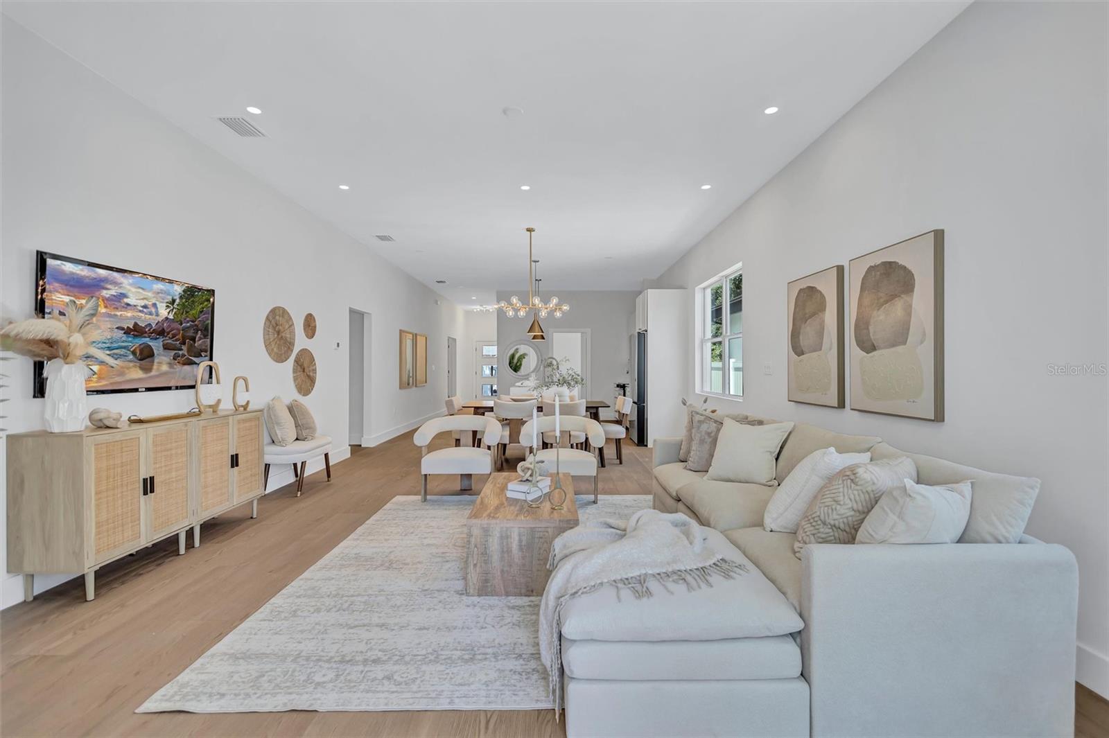 3109 QUEEN ST N, ST PETERSBURG, FL, 33713