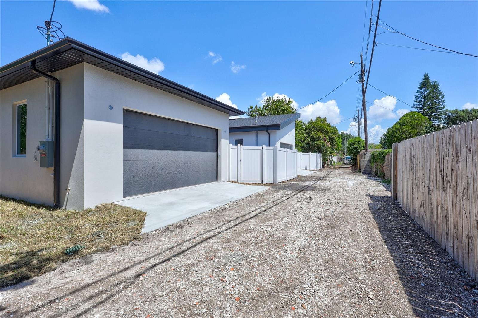 3109 QUEEN ST N, ST PETERSBURG, FL, 33713