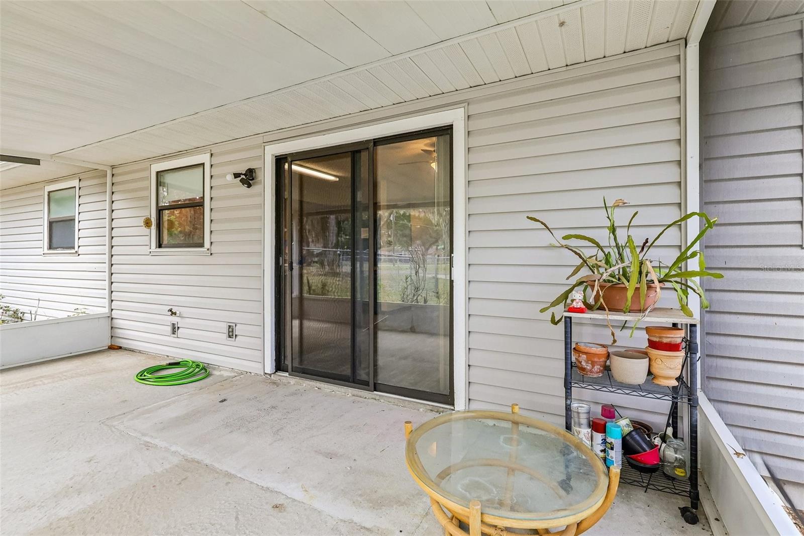 931 CR 457A, LAKE PANASOFFKEE, FL, 33538