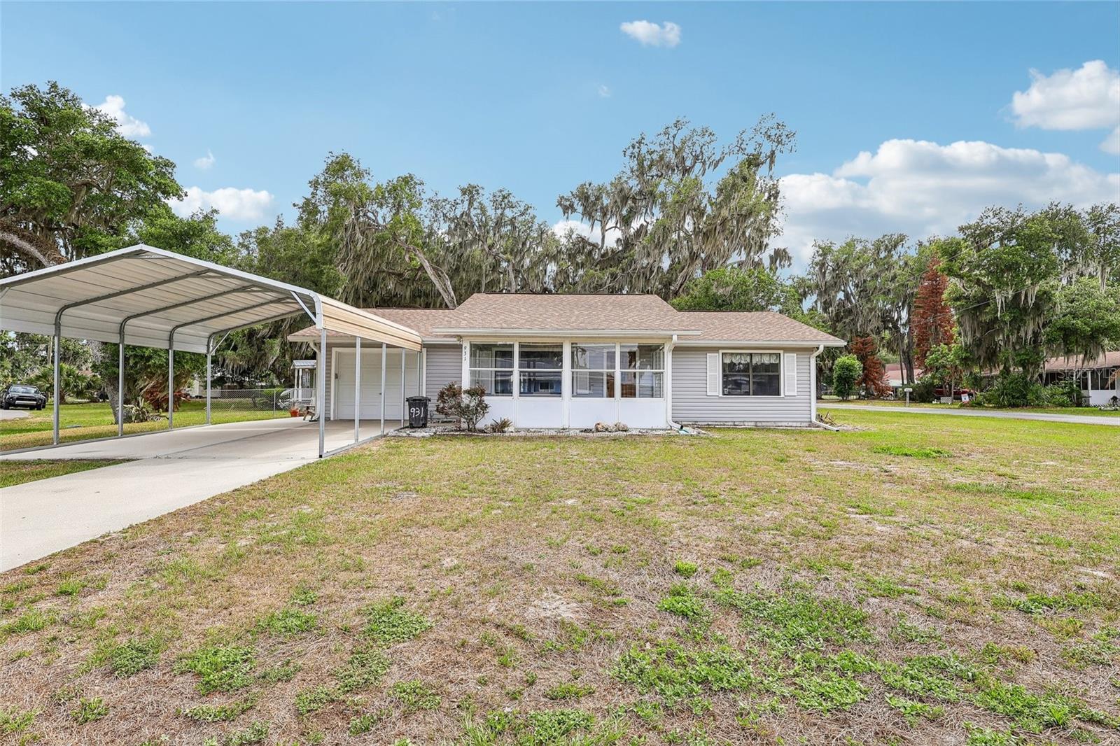 931 CR 457A, LAKE PANASOFFKEE, FL, 33538