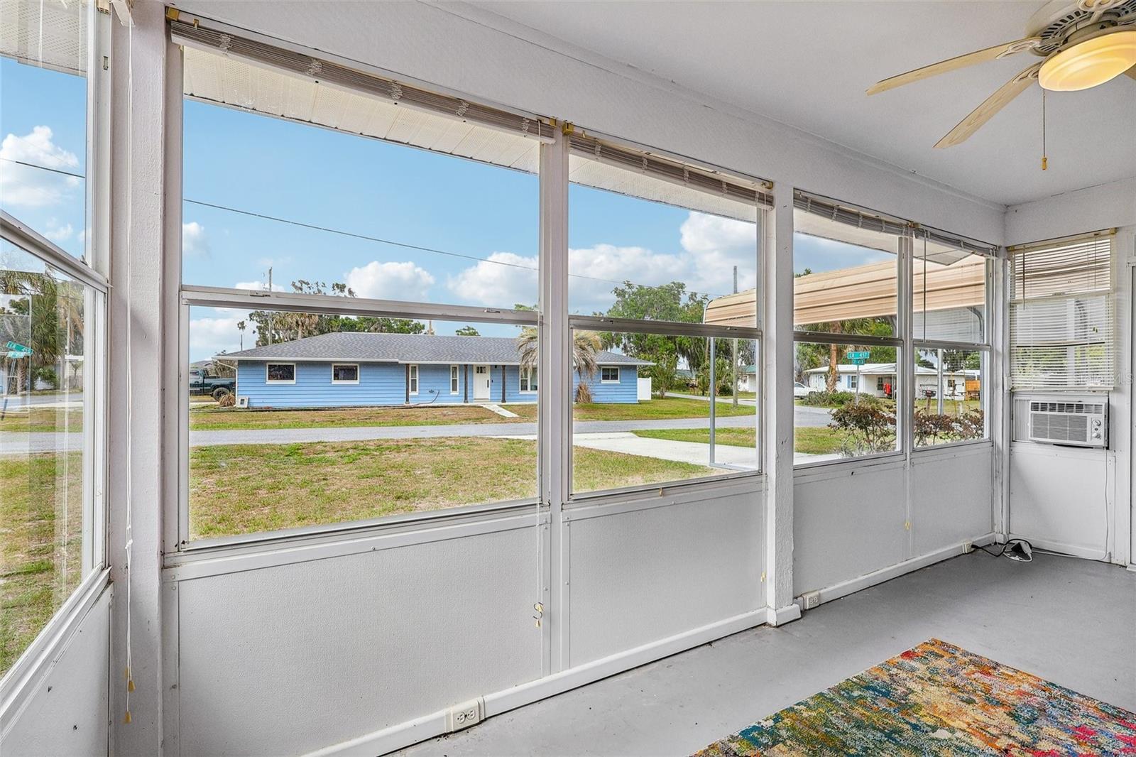 931 CR 457A, LAKE PANASOFFKEE, FL, 33538
