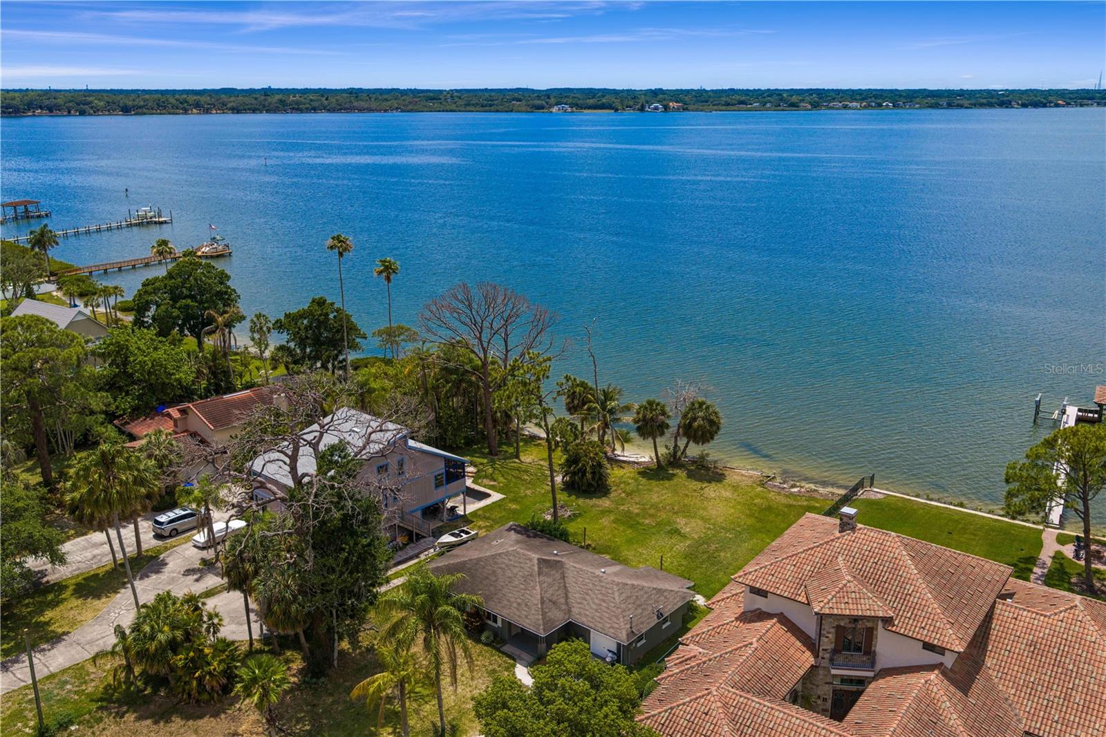 506 SHORE DR E, OLDSMAR, FL, 34677
