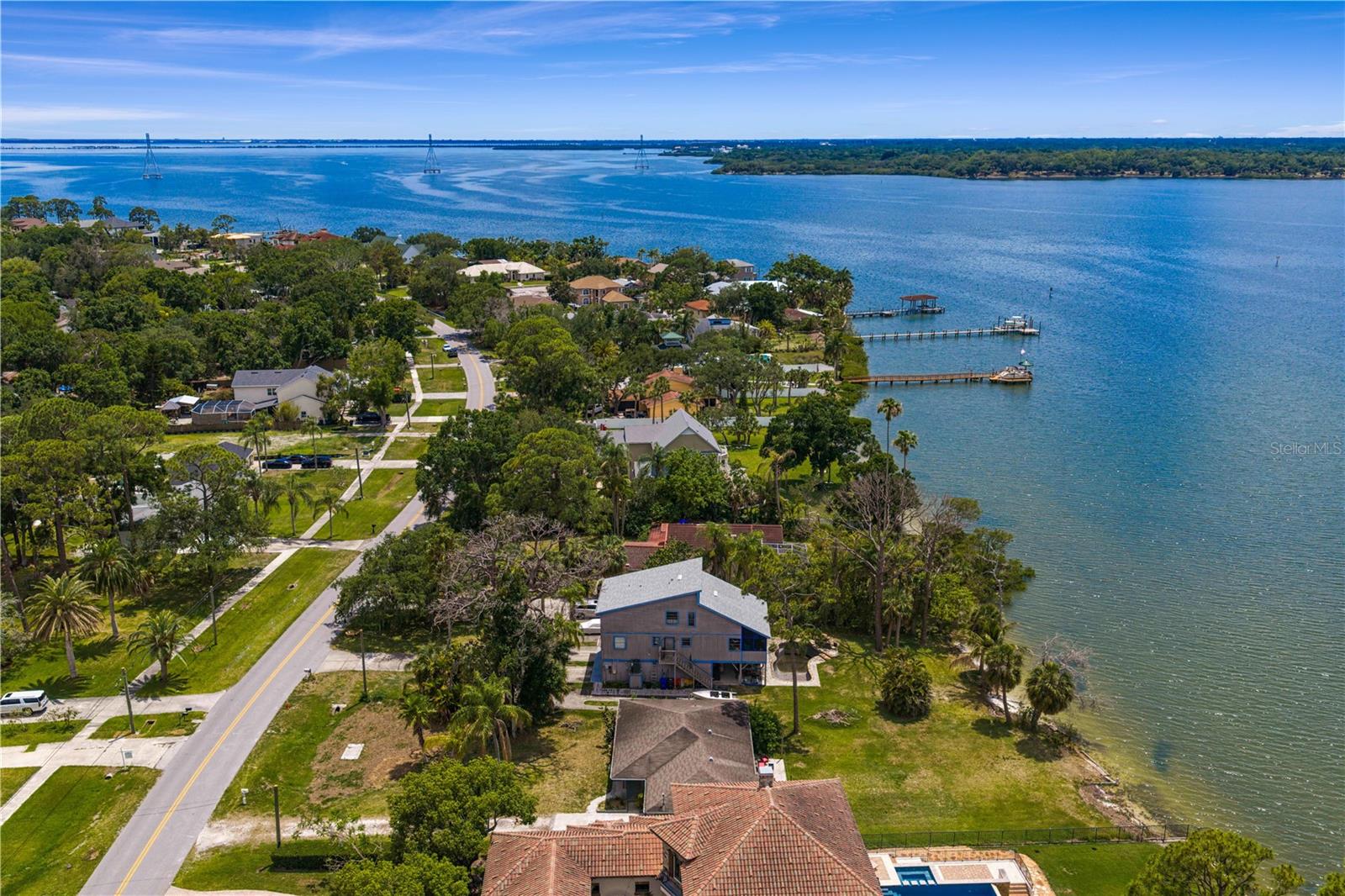 506 SHORE DR E, OLDSMAR, FL, 34677