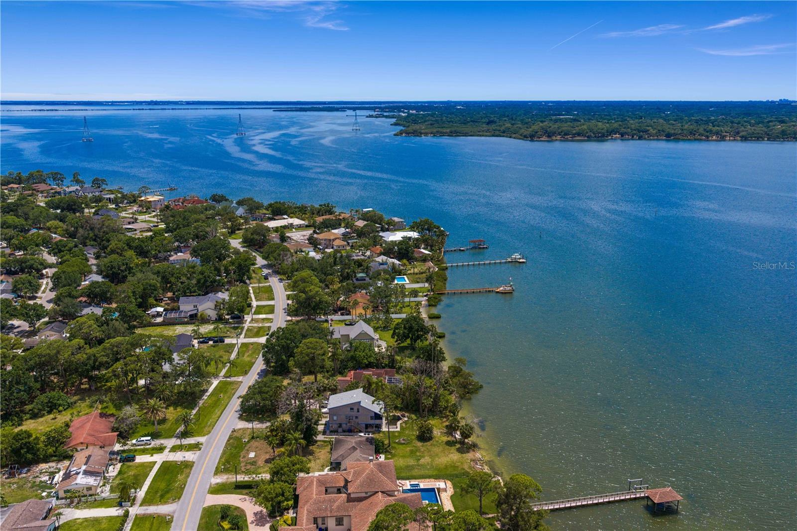 506 SHORE DR E, OLDSMAR, FL, 34677