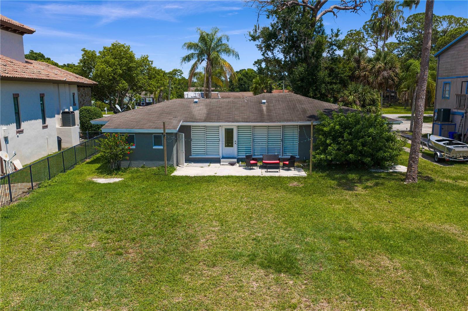 506 SHORE DR E, OLDSMAR, FL, 34677