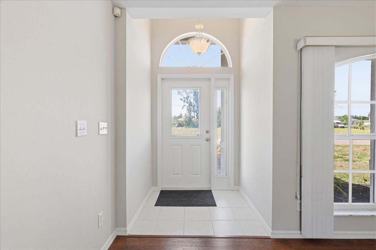 2245 SW 1ST TER, CAPE CORAL, FL, 33991
