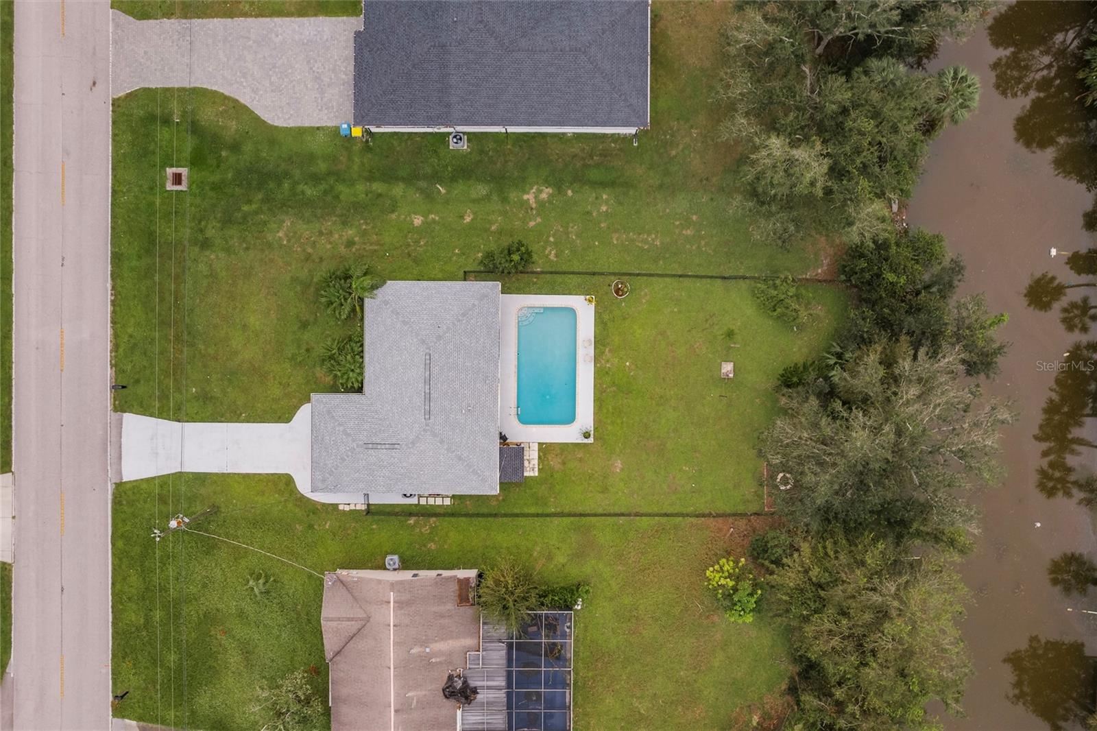 335 HARBOR BLVD, PORT CHARLOTTE, FL, 33954