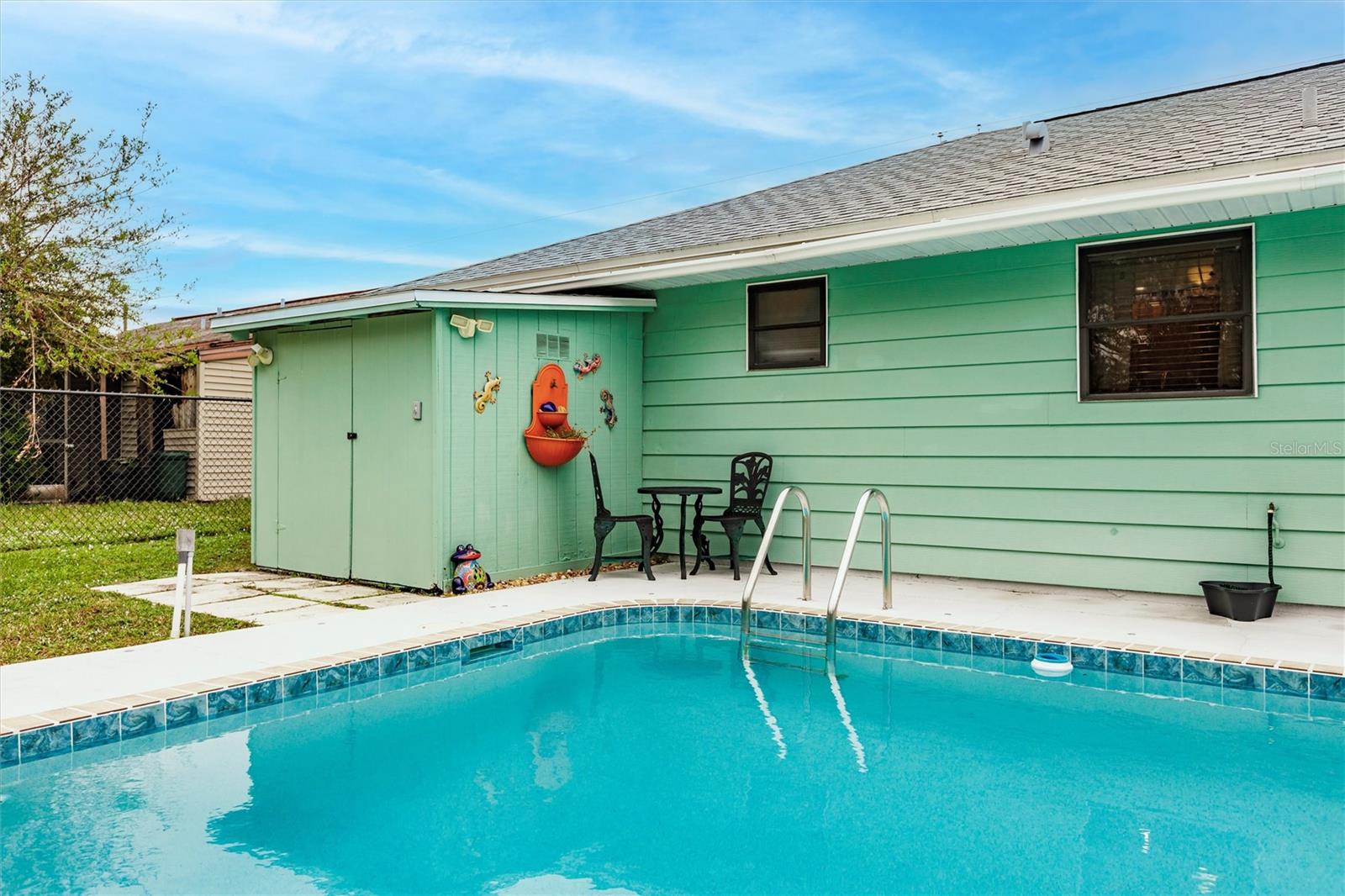 335 HARBOR BLVD, PORT CHARLOTTE, FL, 33954