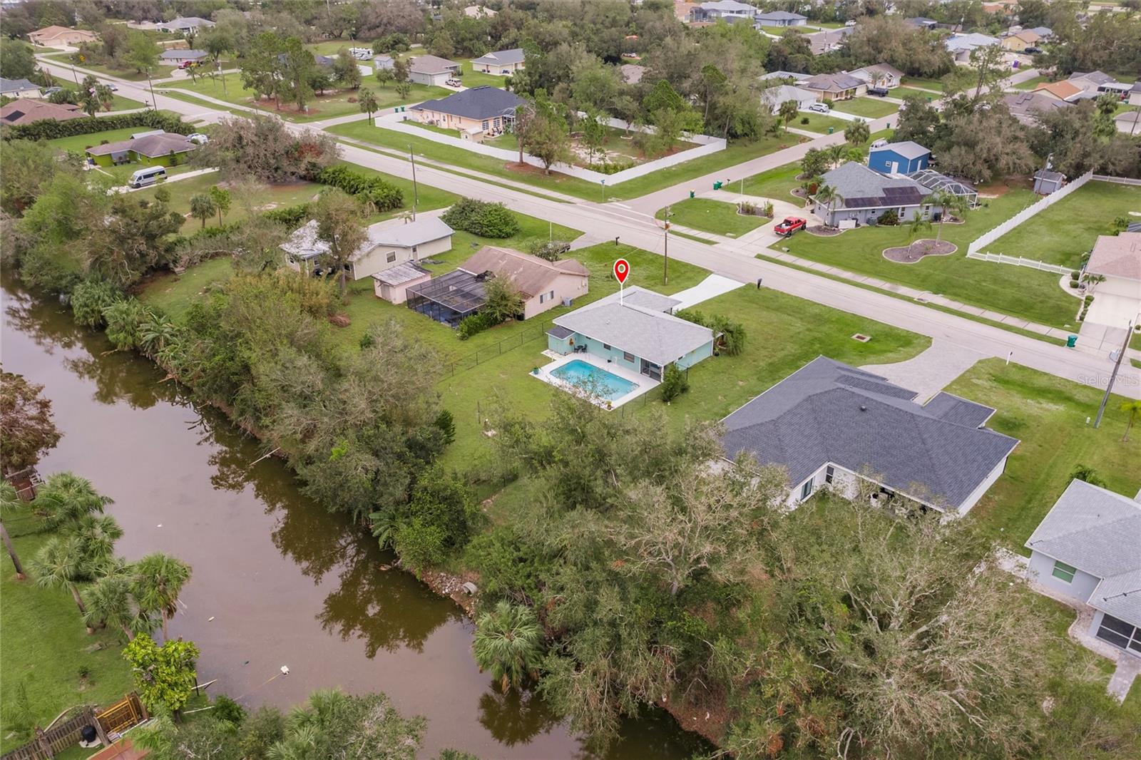335 HARBOR BLVD, PORT CHARLOTTE, FL, 33954