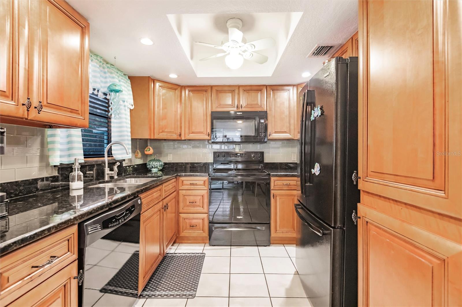 335 HARBOR BLVD, PORT CHARLOTTE, FL, 33954