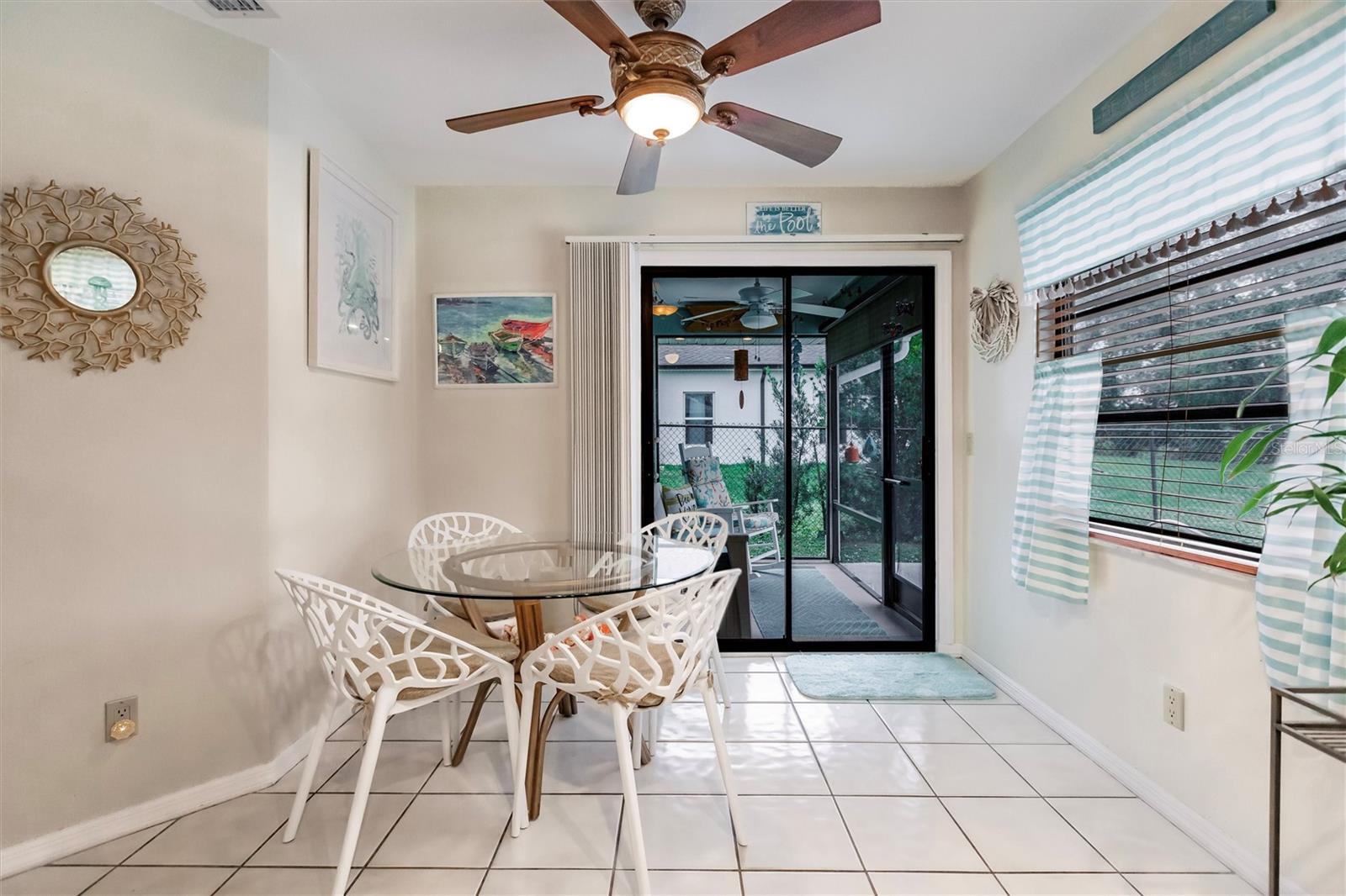 335 HARBOR BLVD, PORT CHARLOTTE, FL, 33954