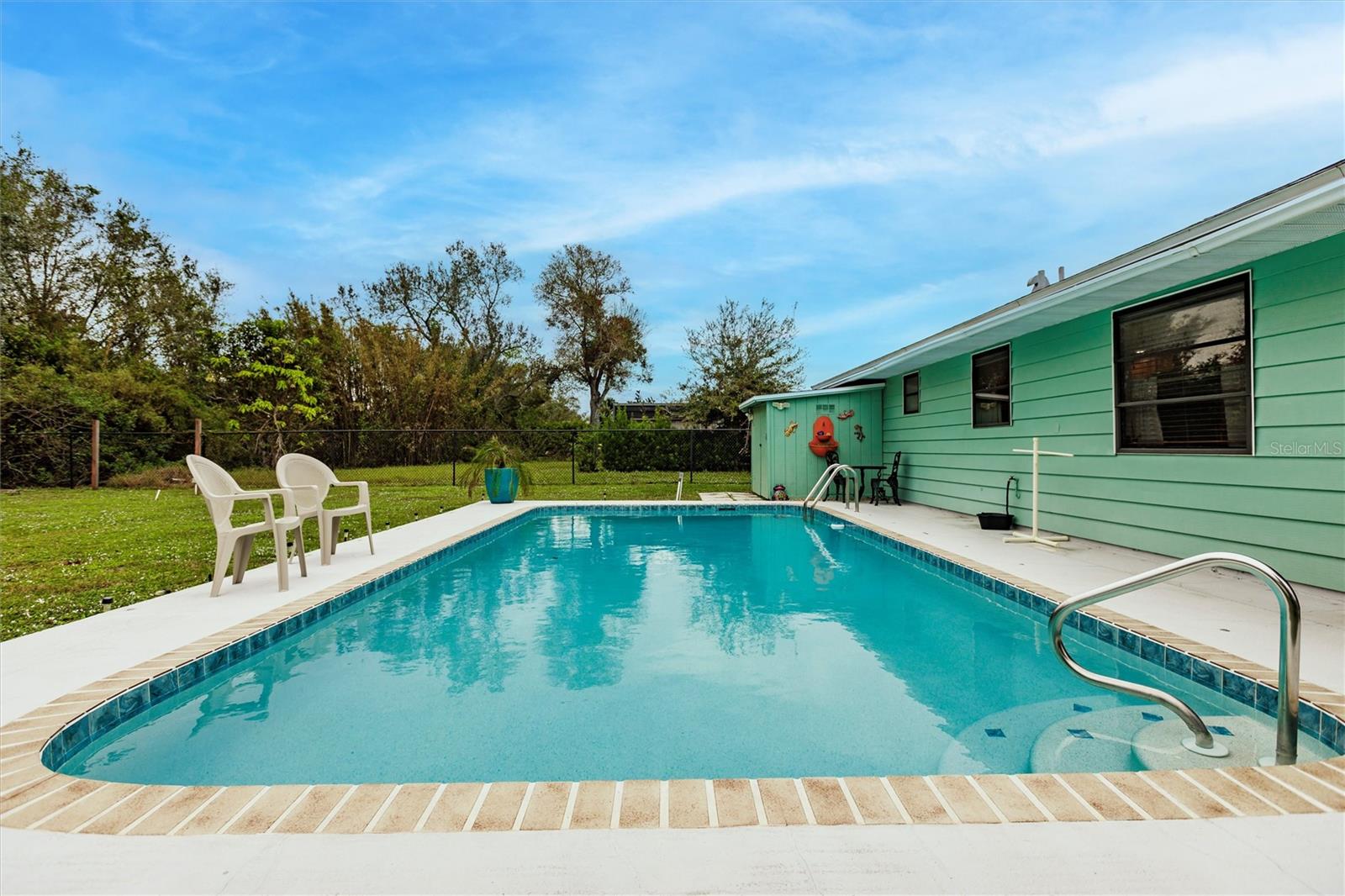 335 HARBOR BLVD, PORT CHARLOTTE, FL, 33954