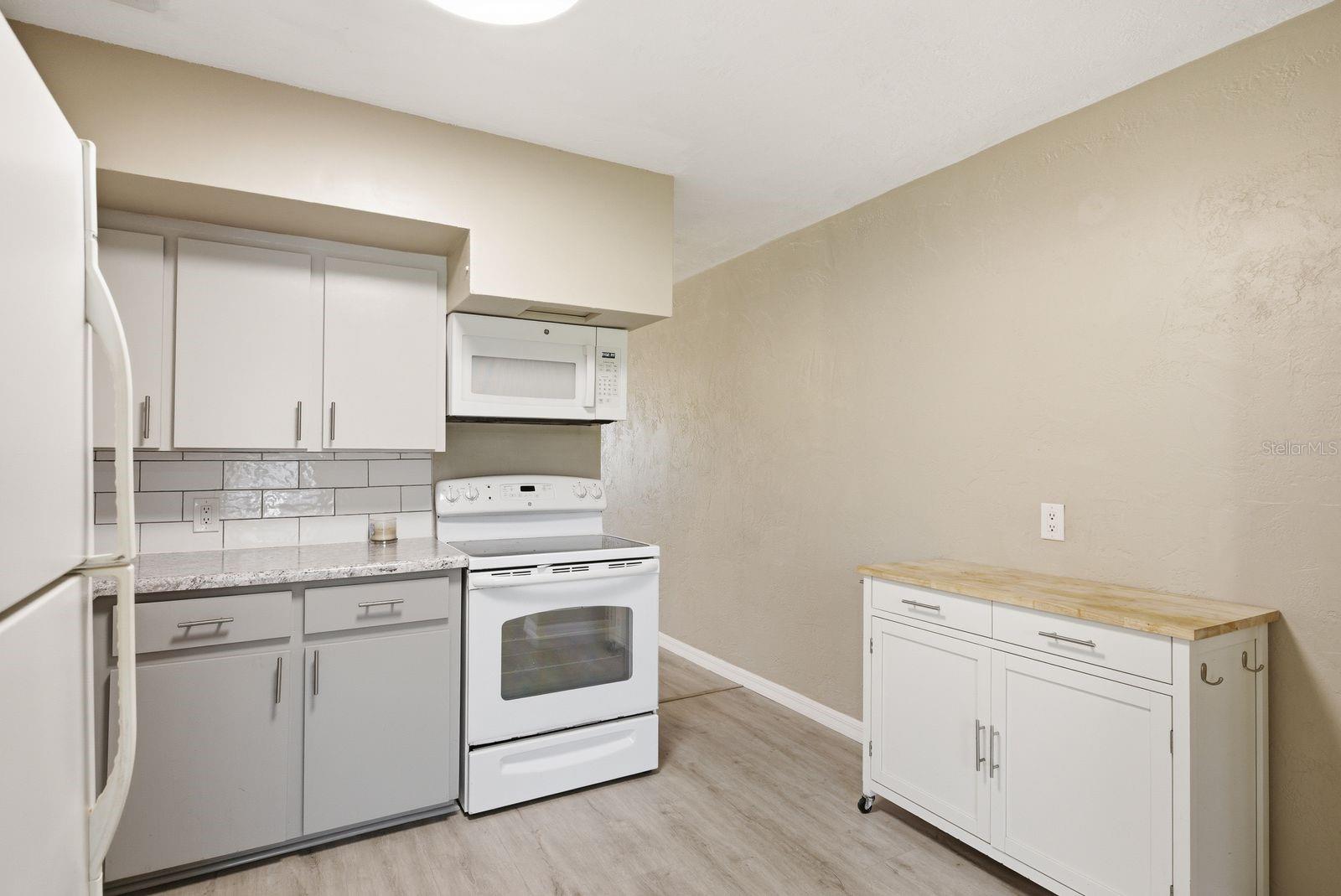 2451 CANADIAN WAY #31, CLEARWATER, FL, 33763