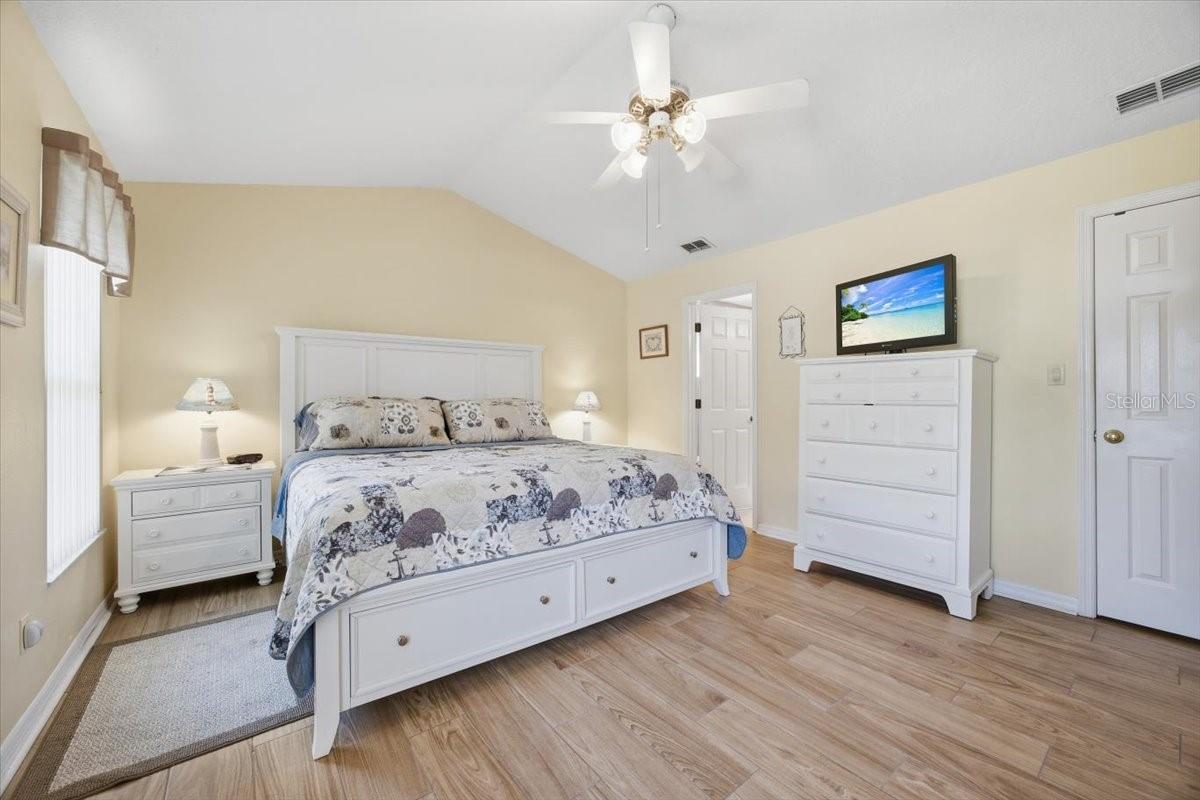 494 SWEETWATER WAY, HAINES CITY, FL, 33844