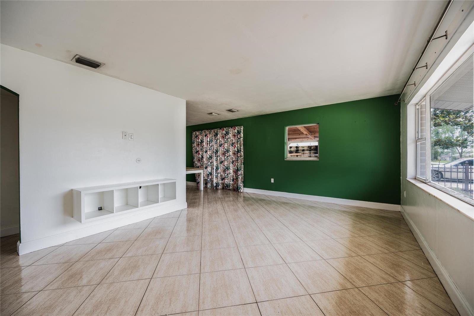 251 PINE TREE DR, CASSELBERRY, FL, 32707