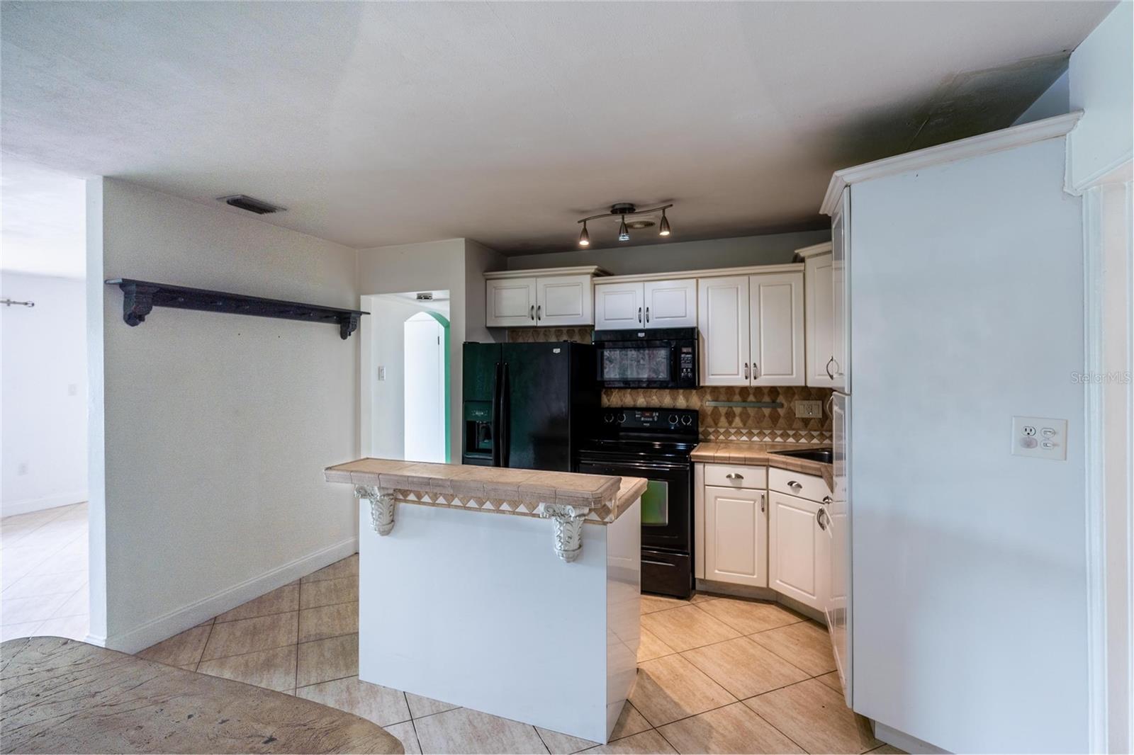 251 PINE TREE DR, CASSELBERRY, FL, 32707