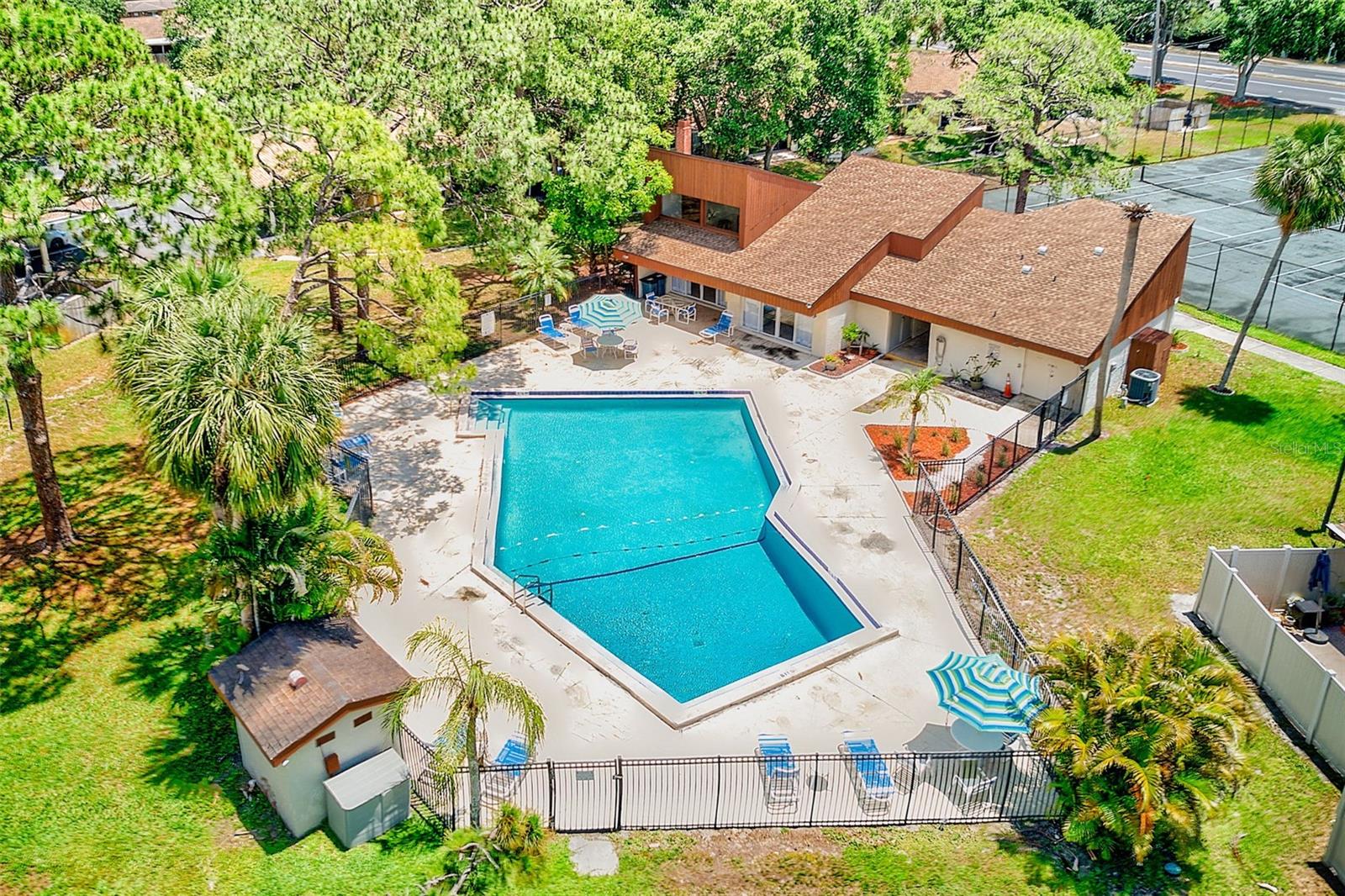 2064 SUNSET POINT RD #73, CLEARWATER, FL, 33765
