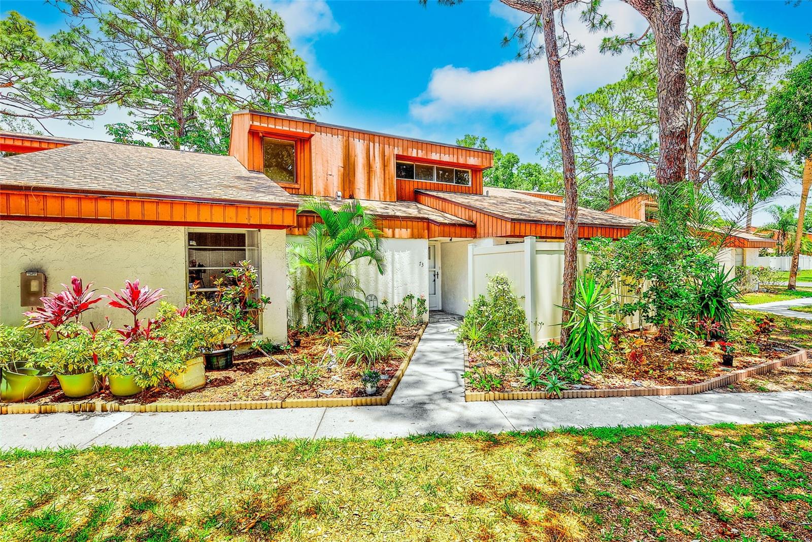 2064 SUNSET POINT RD #73, CLEARWATER, FL, 33765