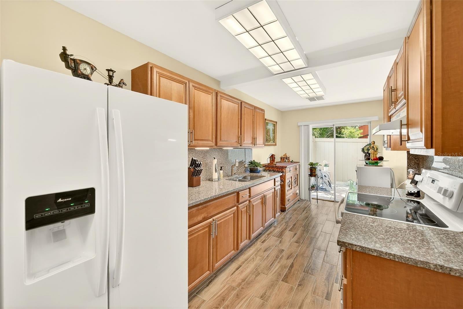 2064 SUNSET POINT RD #73, CLEARWATER, FL, 33765