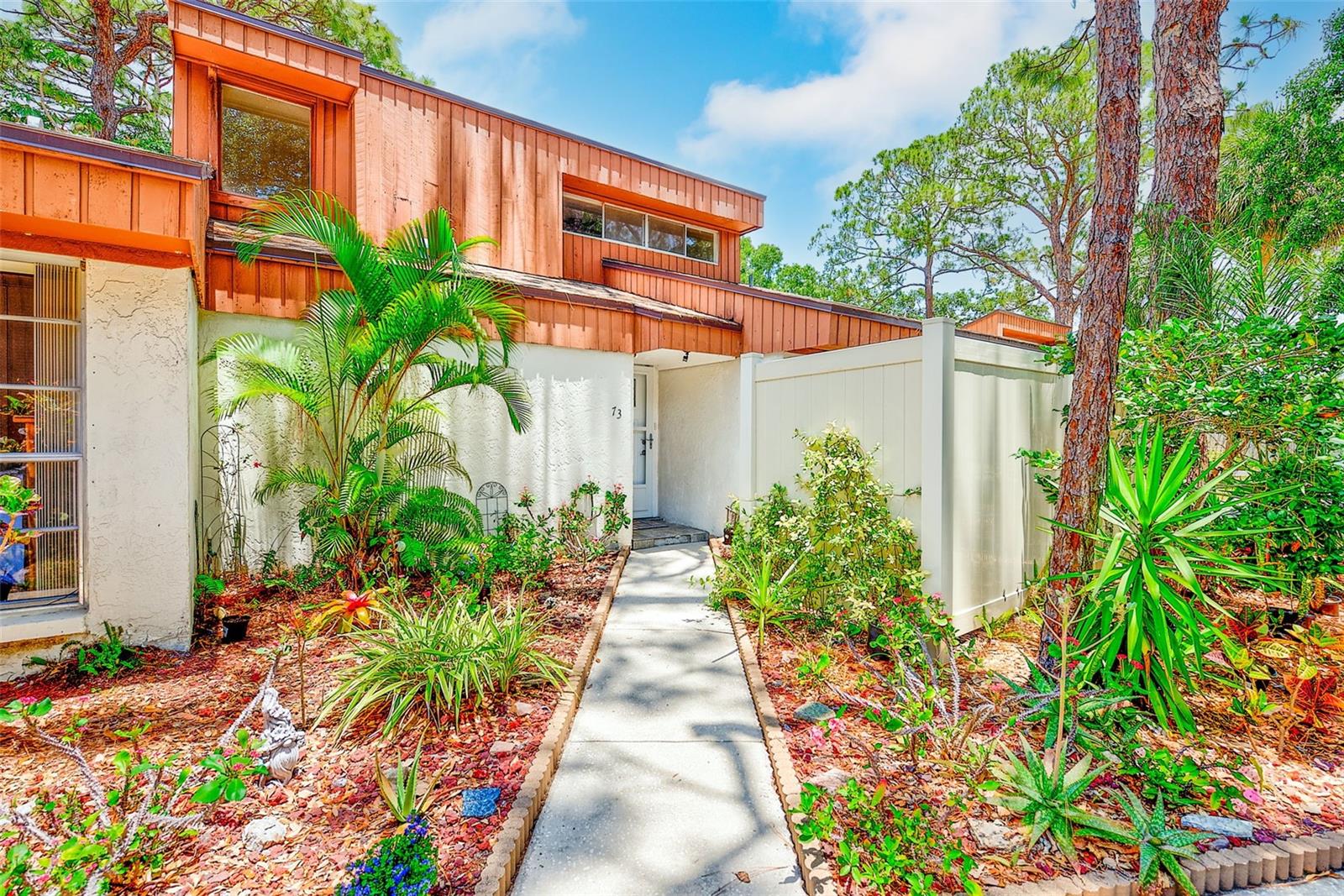 2064 SUNSET POINT RD #73, CLEARWATER, FL, 33765
