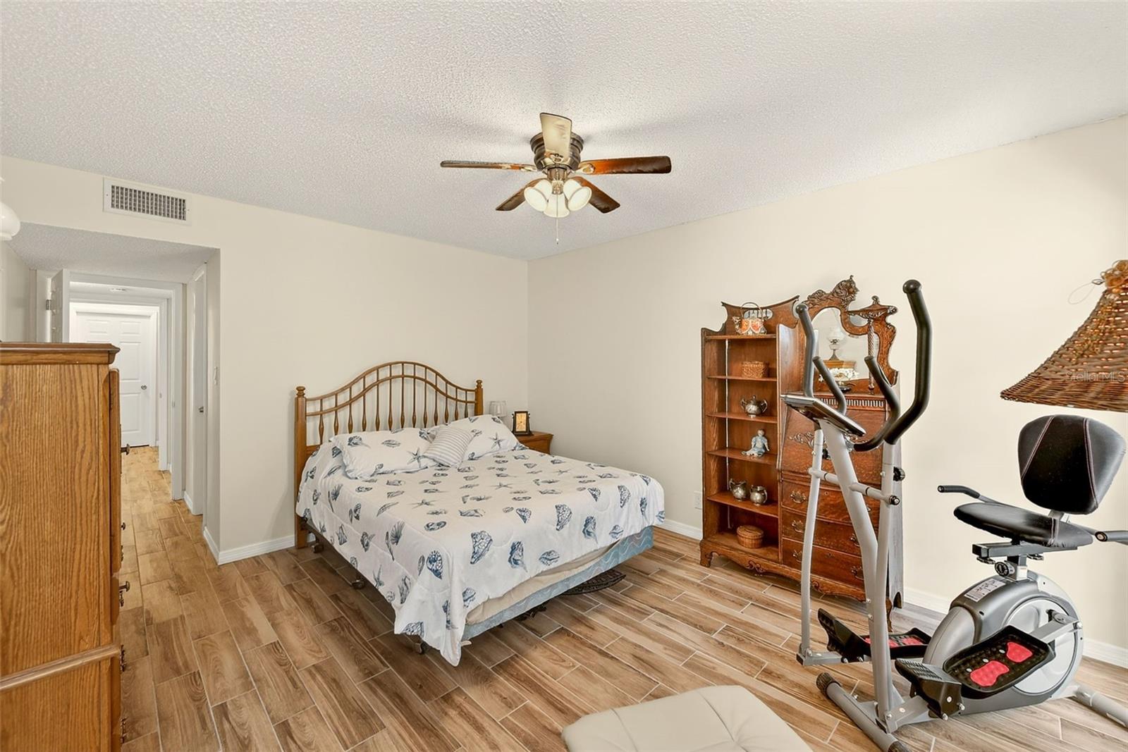 2064 SUNSET POINT RD #73, CLEARWATER, FL, 33765