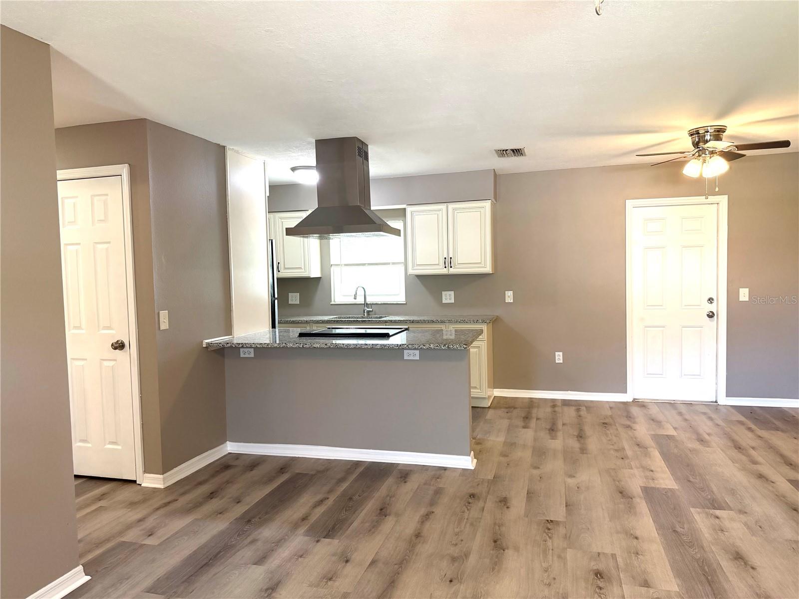 1215 GATEWOOD AVE, SPRING HILL, FL, 34608