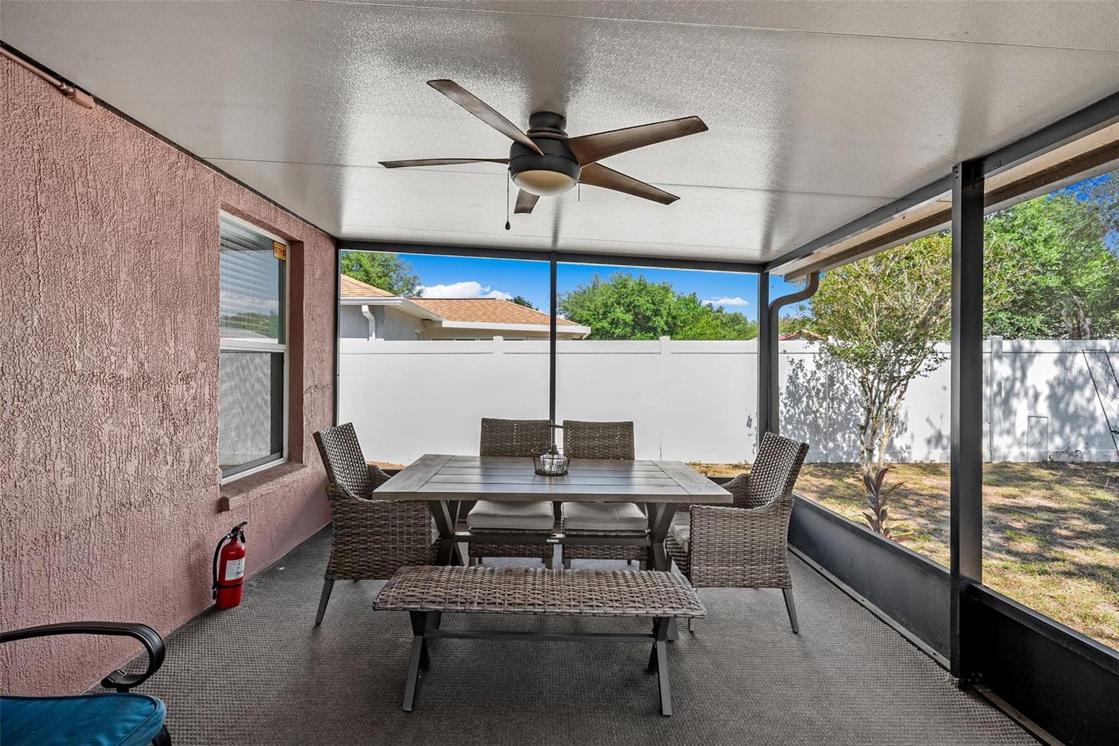 127 WINSTON MANOR CIR, SEFFNER, FL, 33584