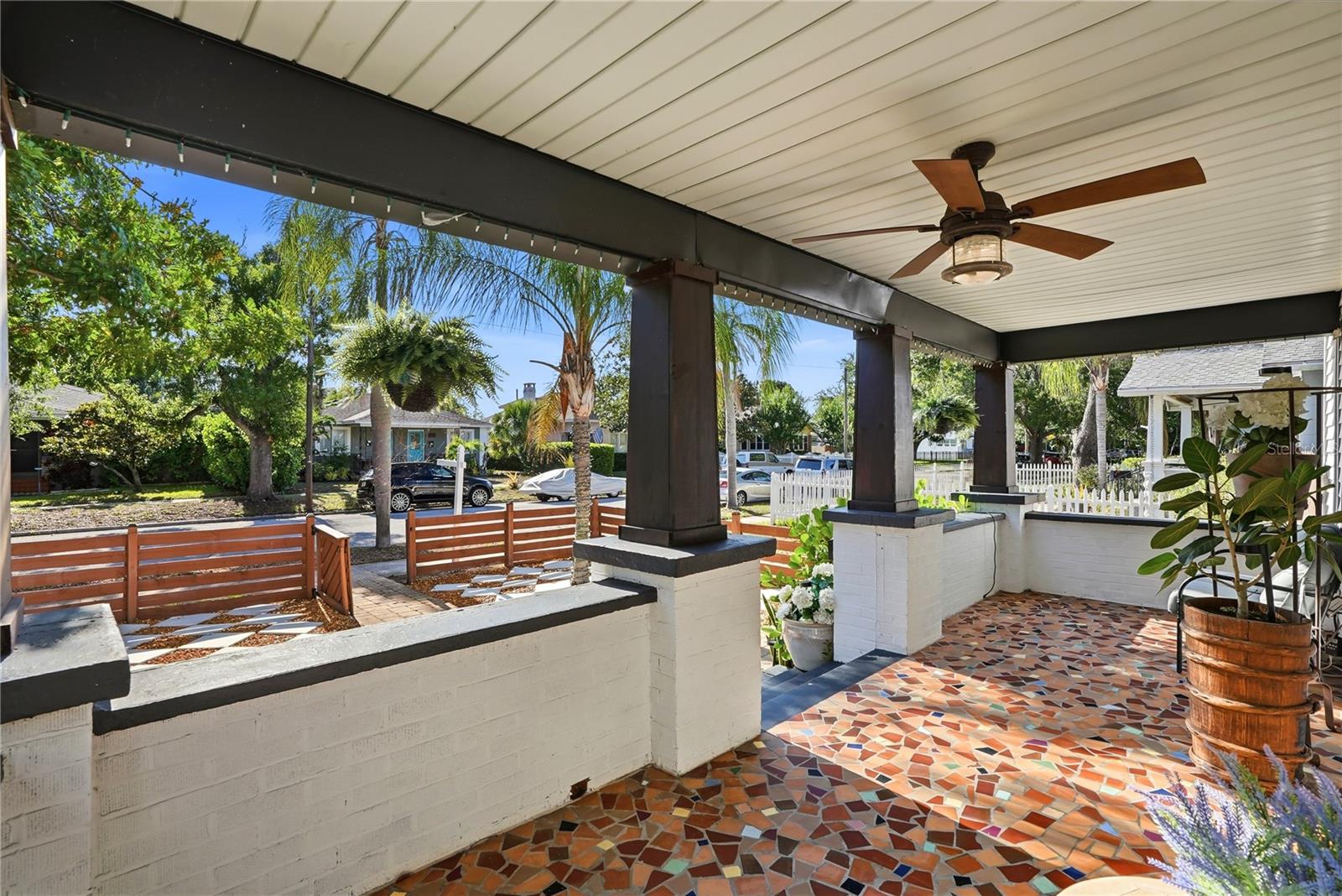 1011 14TH ST N, ST PETERSBURG, FL, 33705