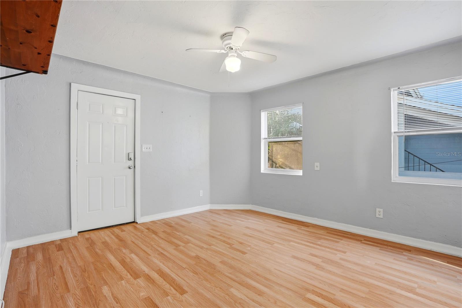 1011 14TH ST N, ST PETERSBURG, FL, 33705