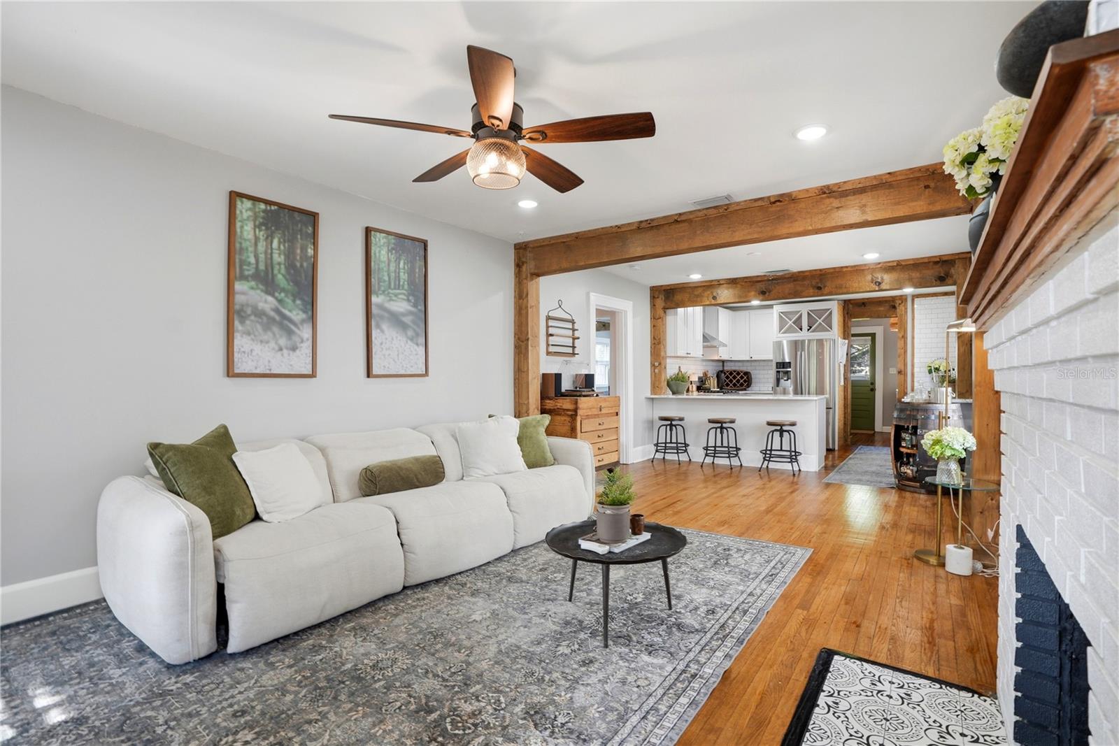 1011 14TH ST N, ST PETERSBURG, FL, 33705