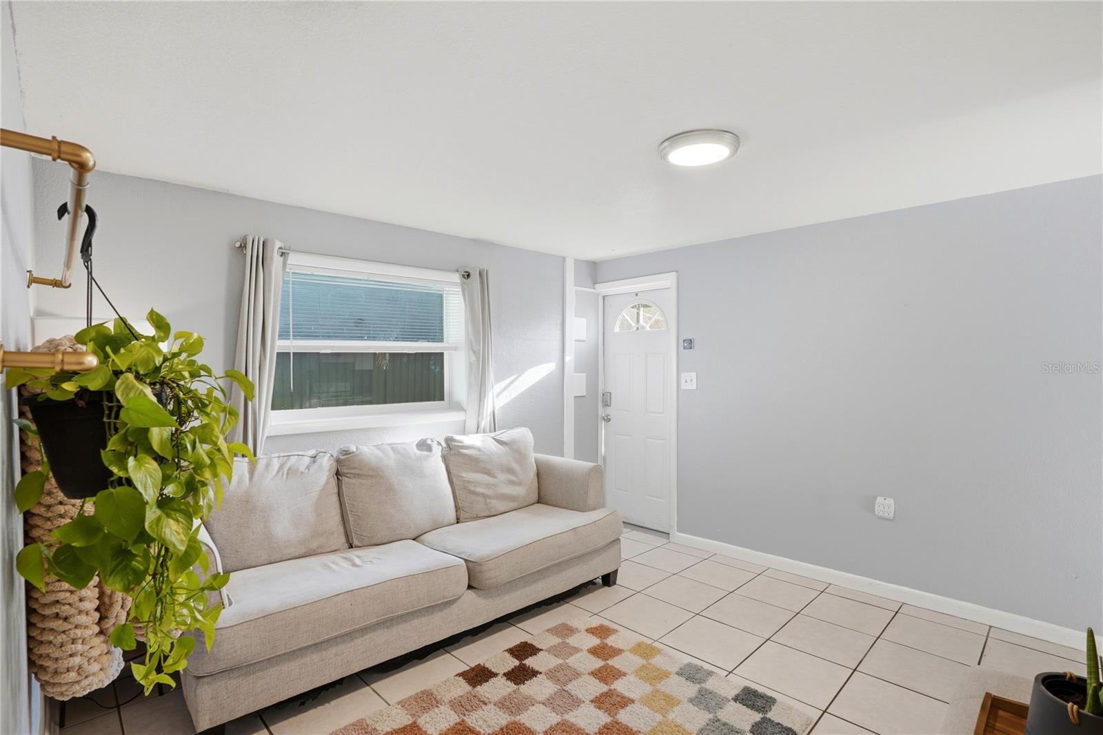 1011 14TH ST N, ST PETERSBURG, FL, 33705