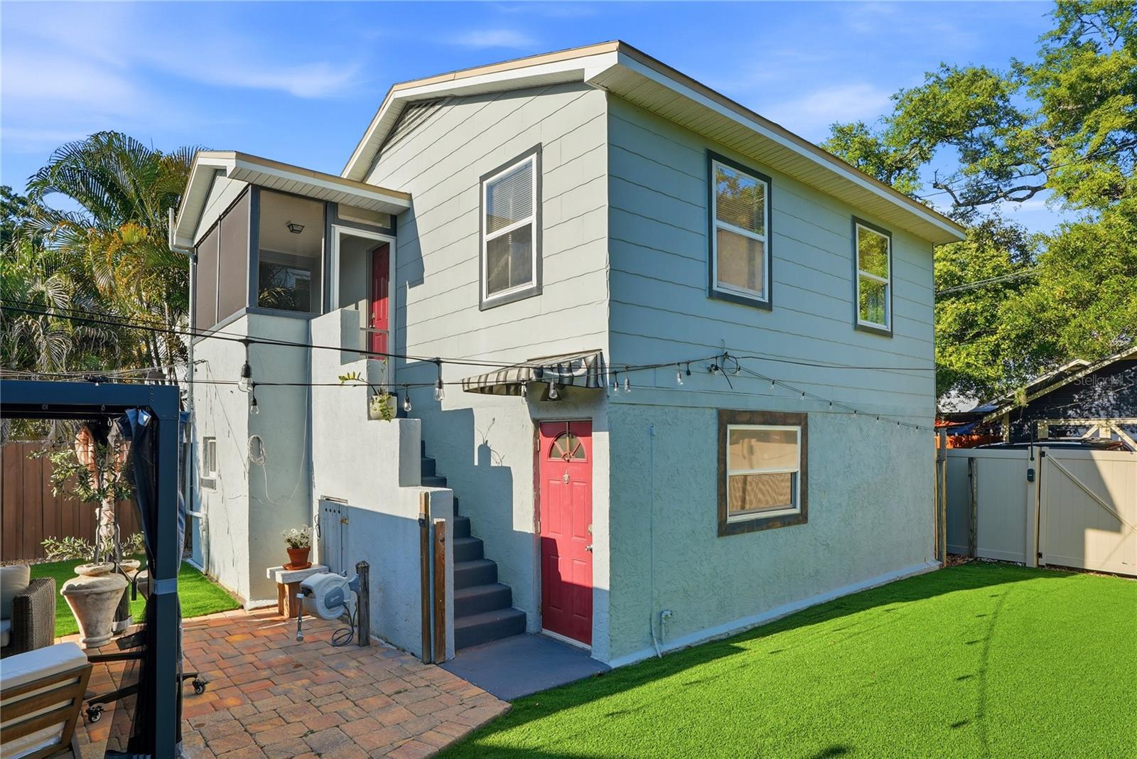 1011 14TH ST N, ST PETERSBURG, FL, 33705