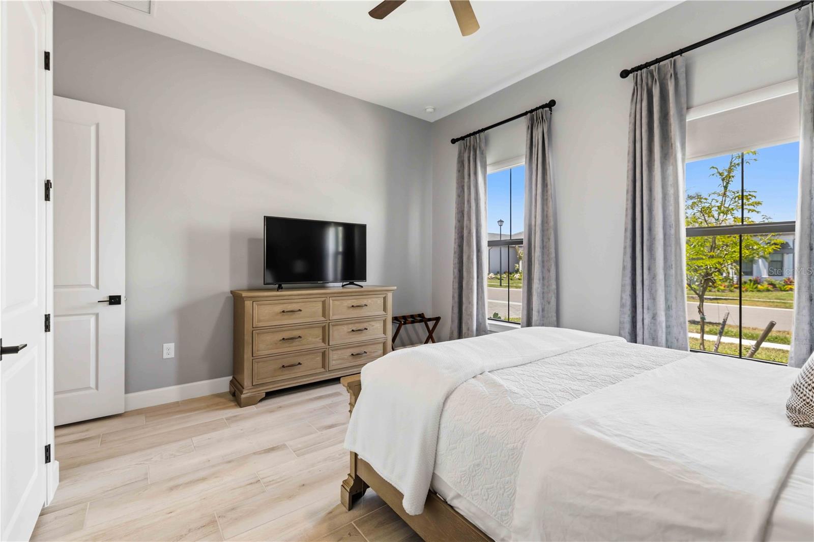 6075 SAWGRASS LAKE CT, NOKOMIS, FL, 34275